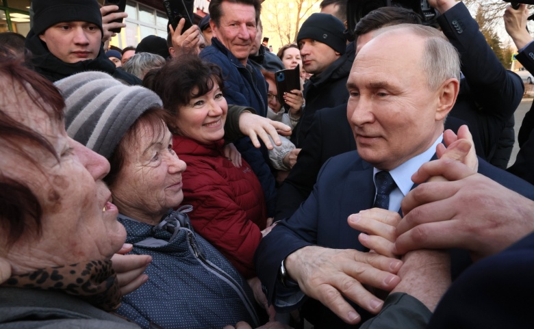 Владимир Путин на встрече с гражданами в Ставропольском крае