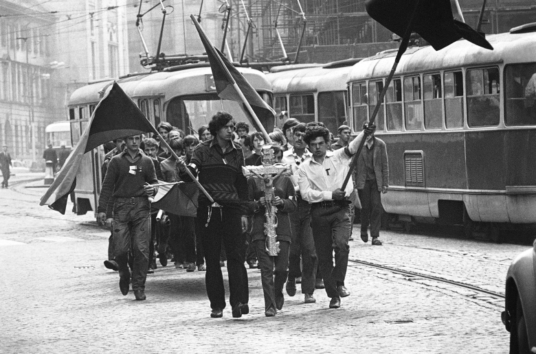 Прага, 1968 год. Фото: AP / TASS