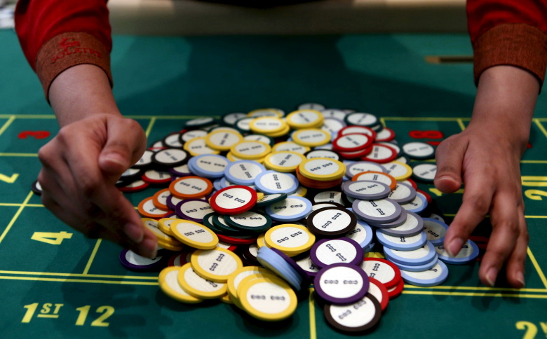 Как проигрывать в казино казино экстрим