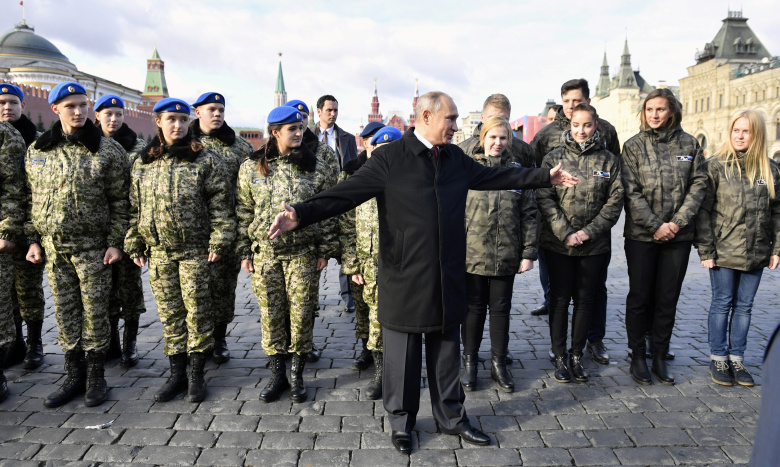 Владимир Путин на праздновании Дня народного единства, 4 ноября 2018 год. Фото: Alexander Nemenov / Reuters