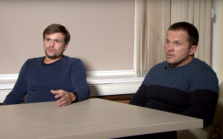 Александр Петров и Руслан Боширов дают интервью главному редактору телеканала RT Маргарите Симоньян. Фото: RT / YouTube