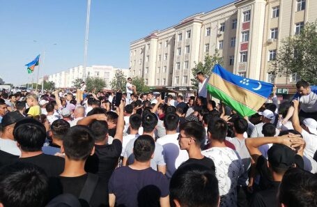 Протесты в Каракалпакстане