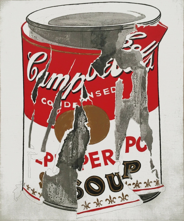 В 1970 году американский аукционный дом Parke-Bernet Galleries инсценировал продажу картины Энди Уорхола «Банка супа Campbell’s с порванной этикеткой» (1962) за 60 000 долларов — в то время абсолютный рекорд цены для ныне живущего художника. На самом деле работа продана не была.