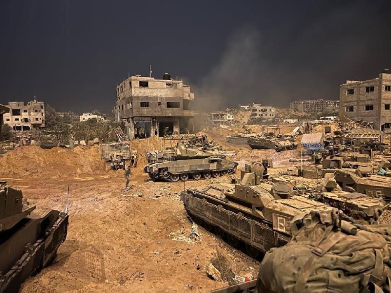 Израильские танки в секторе Газа