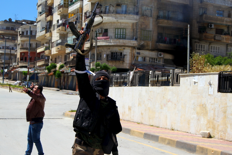 Боевики «Фронта ан-Нусра», входящего в  «Аль-Каиду», в Сирии.