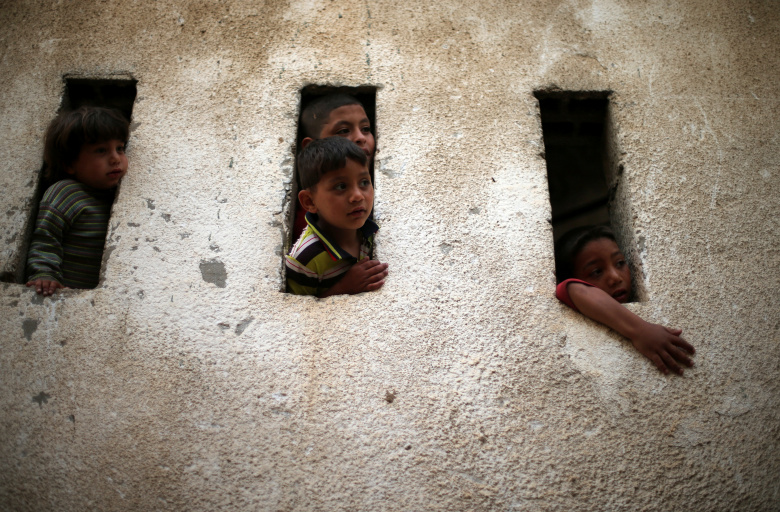 Палестинские дети в секторе Газа. Фото: Mohammed Salem / Reuters