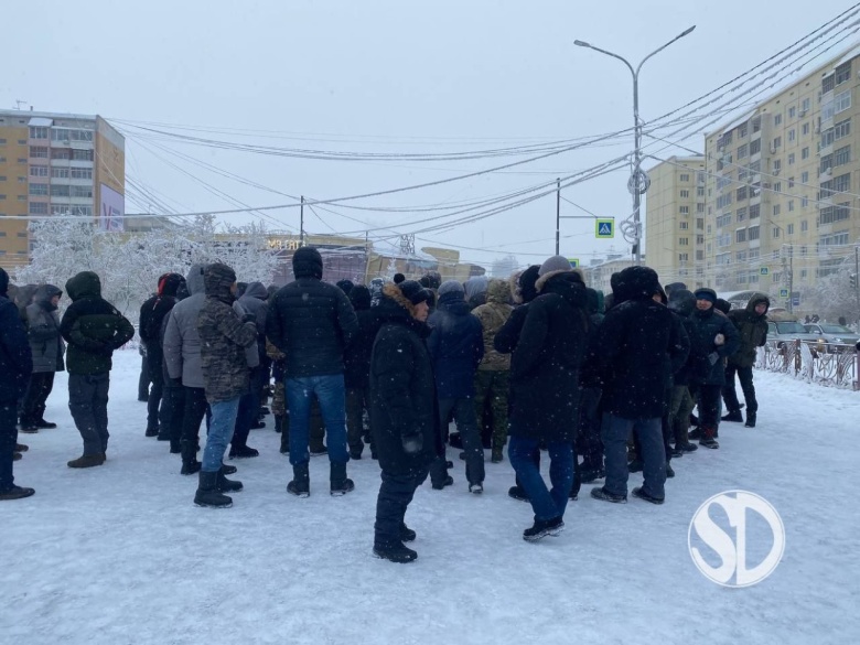 Стихийный митинг в Якутске 24 января