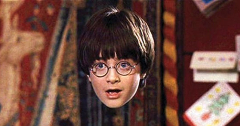 Кадр из фильма "Гарри Поттер".