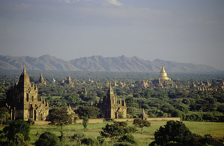 Храмы в Пагане (Мьянма)