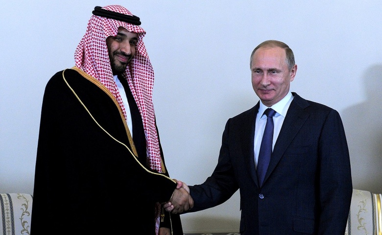 Принц Мухаммед бин Салман с президентом России Владимиром Путиным. 2015 год. Фото: Kremlin.ru / Wikipedia
