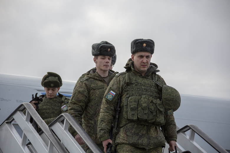 Российские военные, прибывшие в рамках миссии ОДКБ, возвращаются домой. Фото:  MOD Russia / Global Look Press