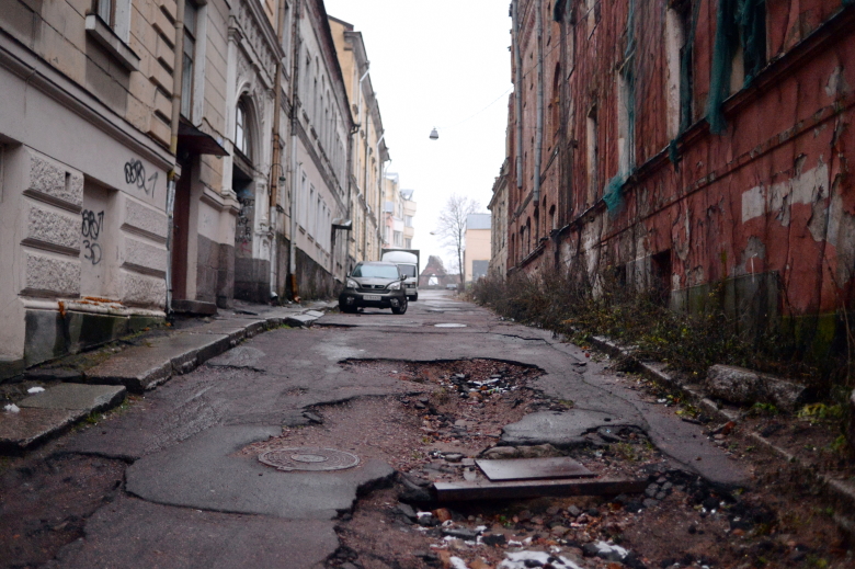 На одной из улиц Выборга. Фото: Павел Бедняков / ИТАР-ТАСС