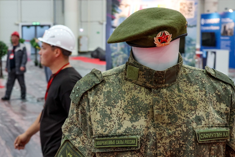 Форма российской армии на Российско-китайском форуме в Казани