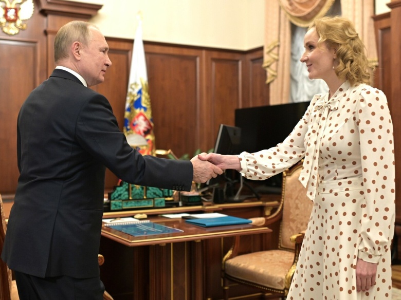 Встреча Владимира Путина с уполномоченным при Президенте по правам ребёнка Марией Львовой-Беловой