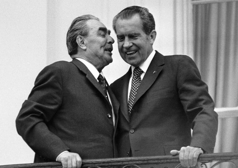 Леонид Брежнев и Ричард Никсон, 1973 год. Фото: nixonfoundation.org / youtube.com
