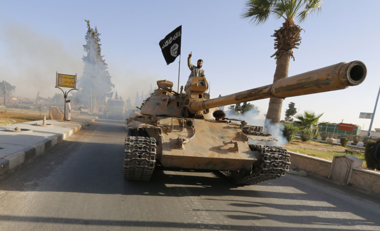 Боевики ИГ в Ракке.