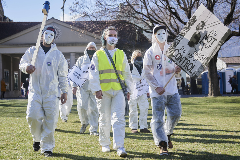 Протест против коронавирусных мер, Швейцария, 6 марта 2021. Фото: imago-images / Global Look Press
