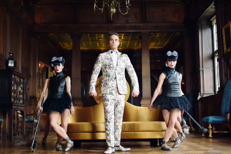 Кадр из клипа Robbie Williams Party like Russian. Фото: youtube.com