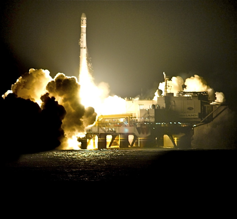 Запуск итальянского спутника SIRCAL с плавучего космодрома «Морской старт»