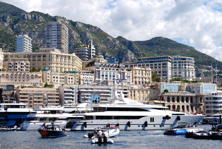 Общий вид гавани Монако, 23 мая 2025 года