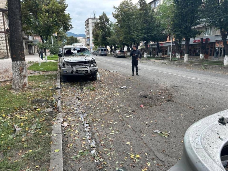 Последствия обстрелов в Нагорном Карабахе