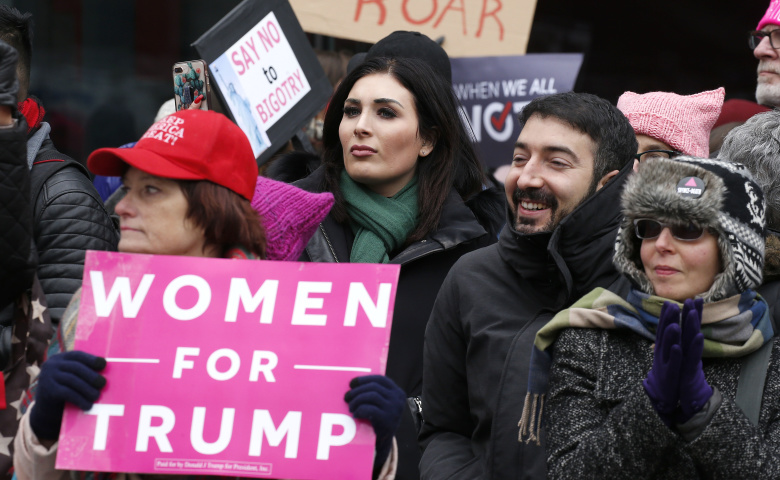 Лора Лумер на «Марше женщин» в Нью-Йорке. Фото: John Lamparski / Getty Images