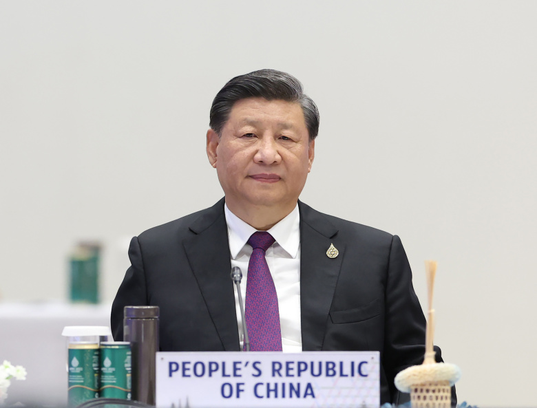 Си Цзиньпин на 29-й встрече лидеров стран Азиатско-Тихоокеанского экономического сотрудничества (АТЭС) в Бангкоке, Таиланд, 18 ноября 2022 года