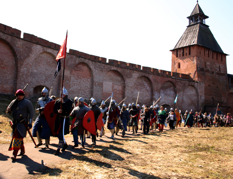 Фестиваль «Собор ратных дружин» в Великом Новгороде. Но главной силой новгородской республики были не воины, а политики и купцы