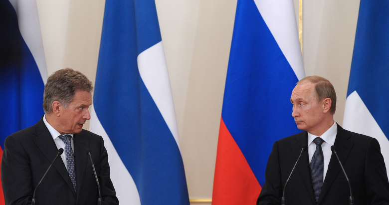 Президент Финляндии Саули Ниинисте и президент России Владимир Путин на пресс-конференции по итогам встречи в резиденции Ново-Огарево.