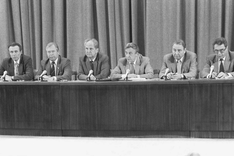 Пресс-конференция ГКЧП, 1991 г. Фото Владимира Мусаэльяна и Александра Чумичева / ТАСС