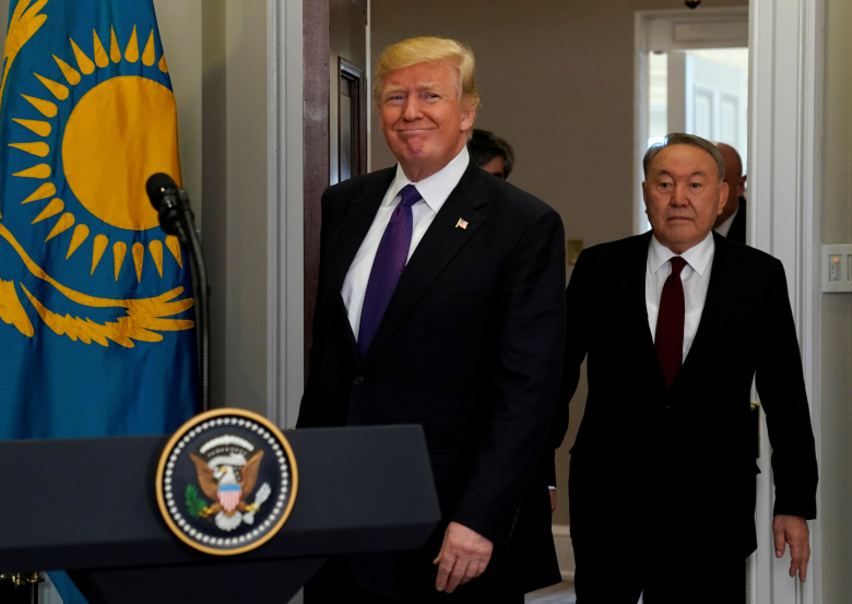 Дональд Трамп и Нурсултан Назарбаев. Фото: Kevin Lamarque / Reuters