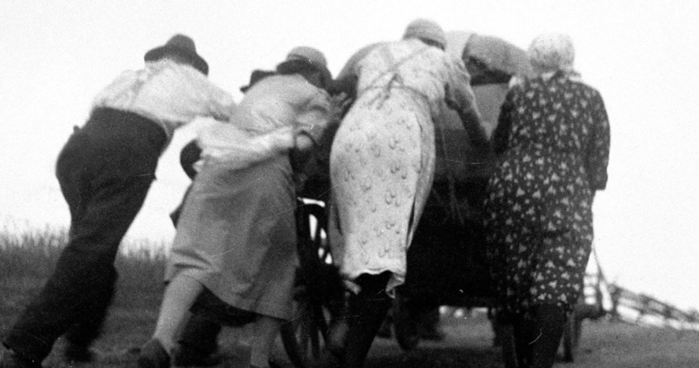 Карельские беженцы. Фото из Военного архива Финляндии