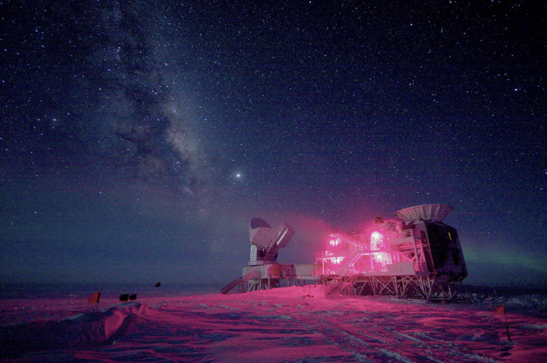 Телескоп южного полюса на станции Амундсена-Скотта