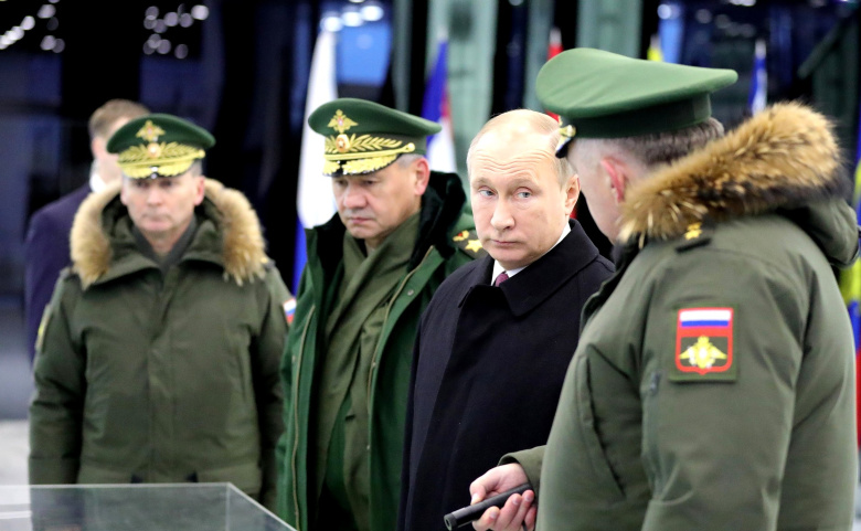 Владимир Путин в Военной академии ракетных войск стратегического назначения