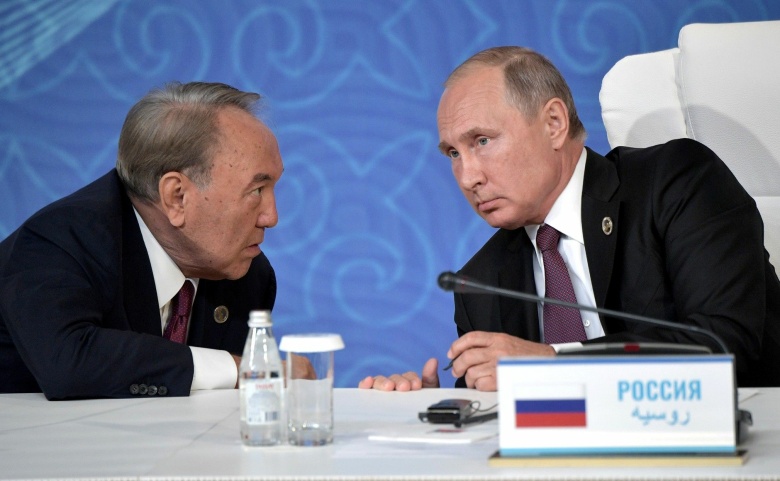 Владимир Путин с Нурсултаном Назарбаевым. Фото: Global Look Press