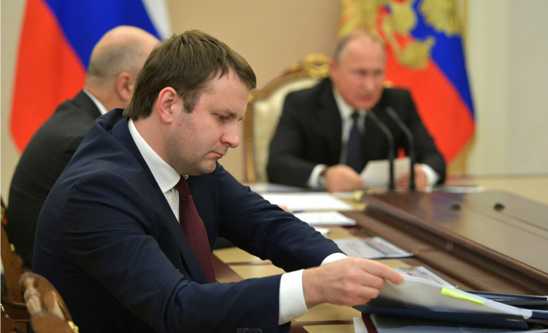 Максим Орешкин на совещании по экономическим вопросам. Фото: kremlin.ru