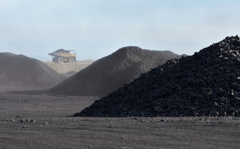 Добыча угля на Аршановском разрезе.