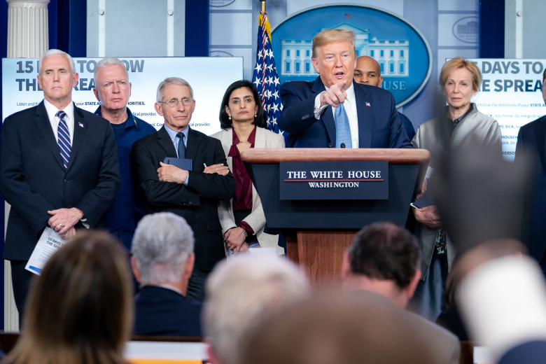 Дональд Трамп во время пресс-конференции, посвященной коронавирусу, 16 марта 2020 г. Фото: Tia Dufour / Official White House
